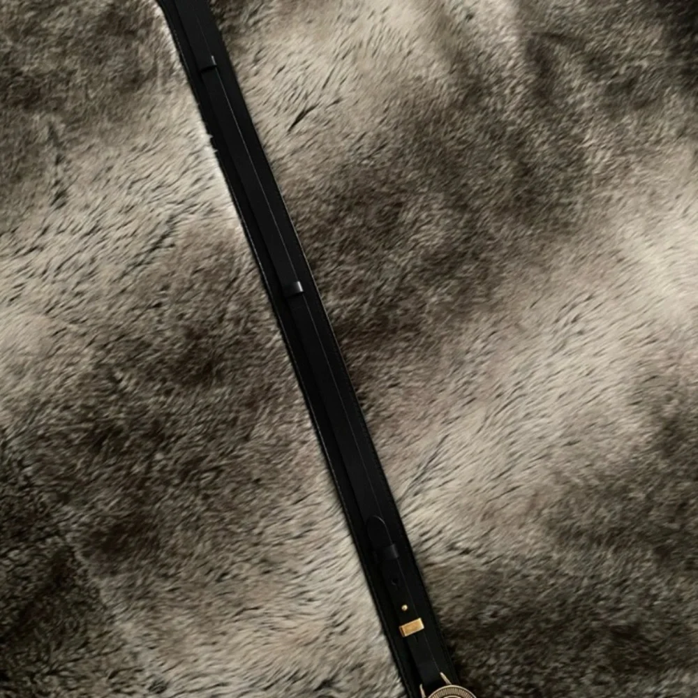 Burberry Black Belt with Gold Circular Buckle - Picture 2 of 5